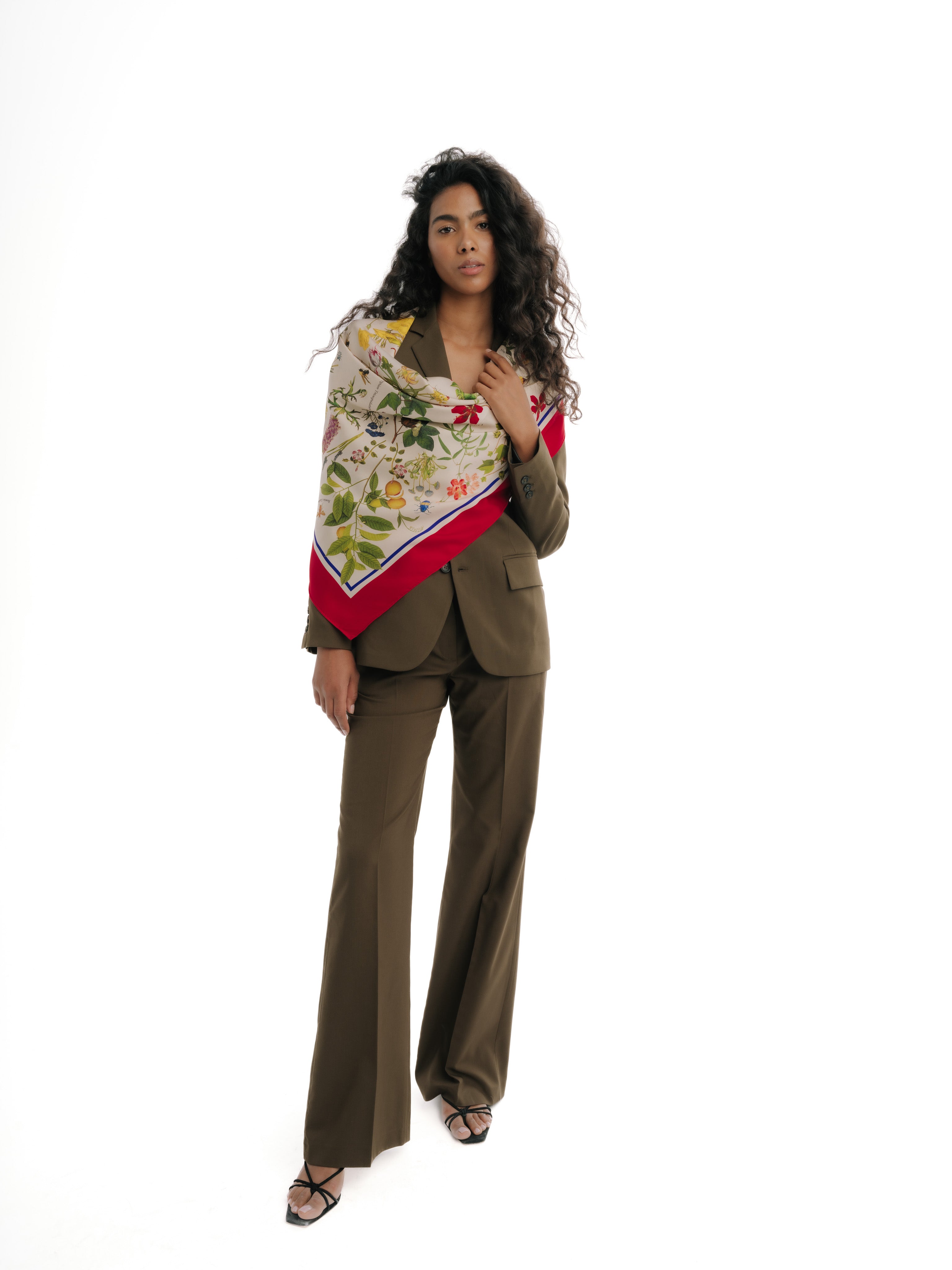 businesswomen-in-a-suit-wearing-silk-scarf-with-botanic-floral-design